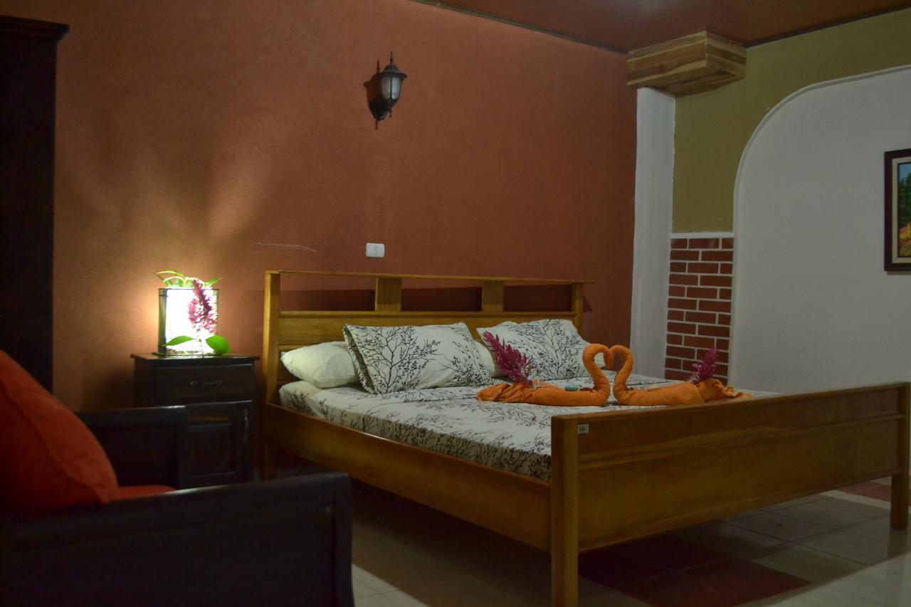 Hotel Rustico Santa Teresa Carmen  Zewnętrze zdjęcie